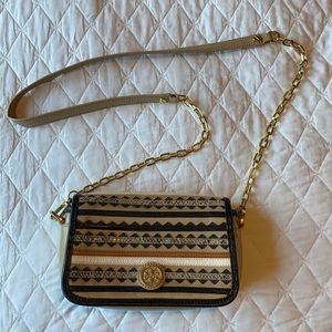 Tory burch crossbody bag